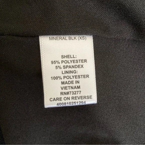 Black Knee-length Elle Dress with Peter Pan Collar - Picture 6 of 7